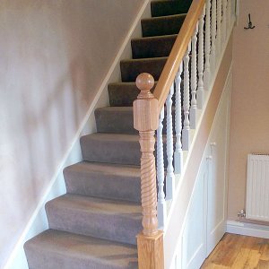 oak-barley-twist-staircase